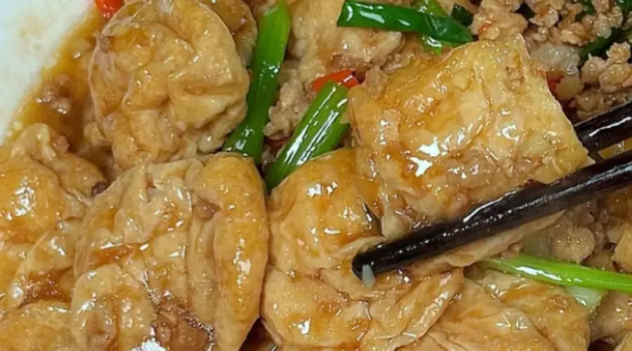 江西家常硬菜!豆泡吸汁五花肉酥烂喷香超下饭