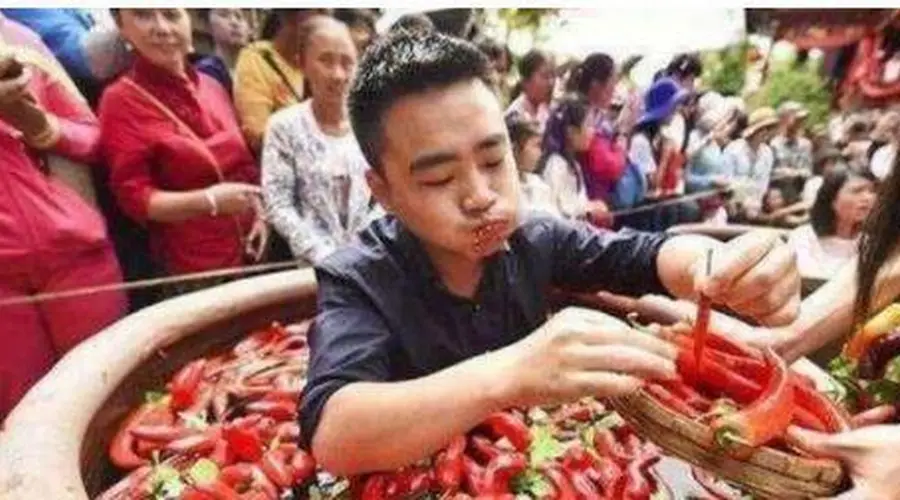 中国最能吃辣的五个省，你能猜对几个，辣妹子就是湖南妹子