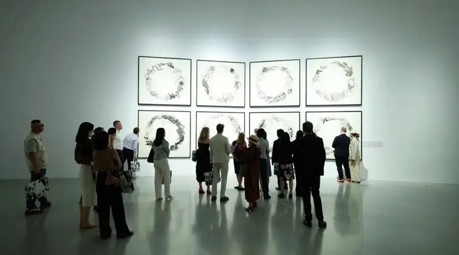 “两个根长出一片叶子” 两场中欧艺术展在江苏太仓启幕