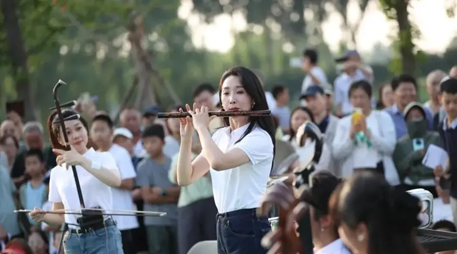“乐动亦城 仲夏之梦”南海子公园国风音乐会燃动北京亦庄