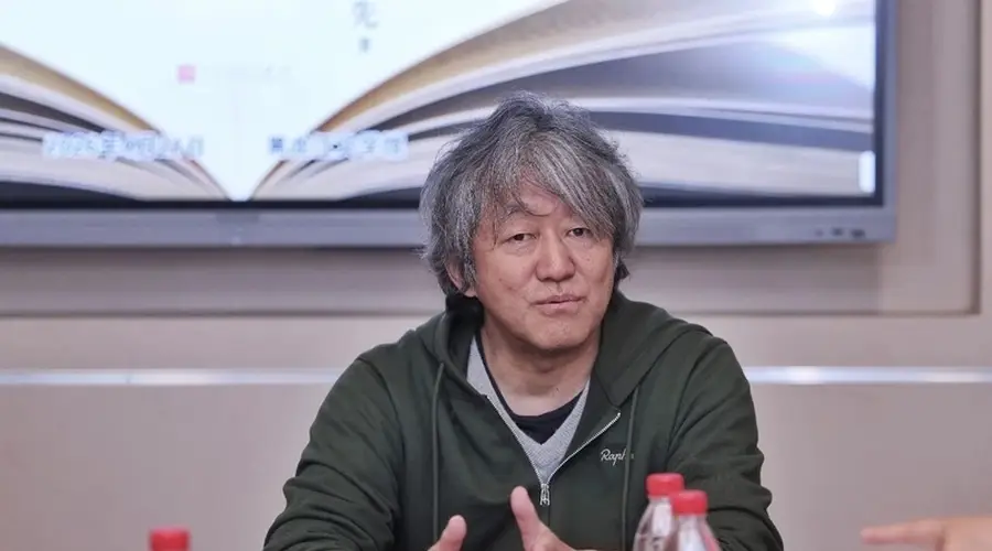 在历史的缝隙里打捞“秘密”——专访第九届鲁迅文学奖得主、作家全勇先