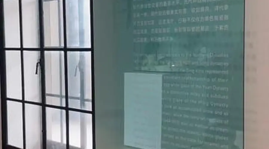 魔都看展丨只用一抹纯色呼应至简至美