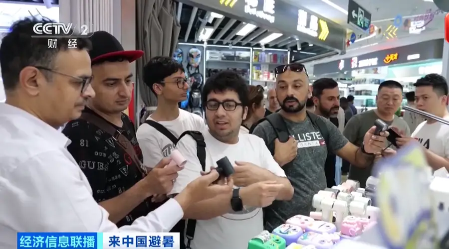 经纬度:来中国避暑,是全球游客用脚投出的信任票