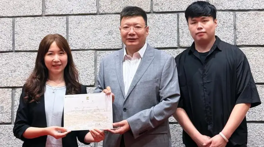 故宫博物院太和学者向澳门博物馆捐赠文物