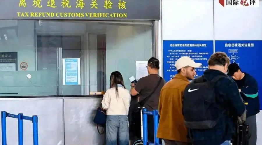 免签便利促欧洲人赴华避暑 同时逛华强北义乌扫货还享高性价比