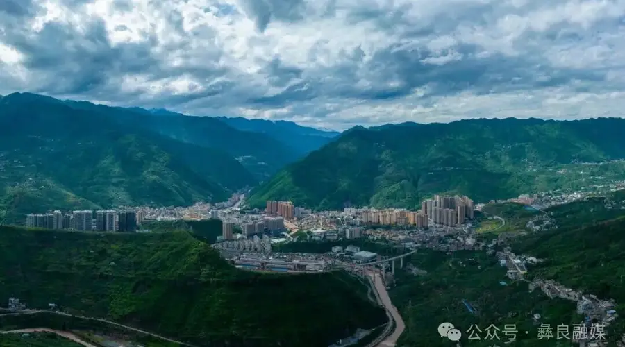 彝良四季有美食美景 速来体验舌尖与山居之乐