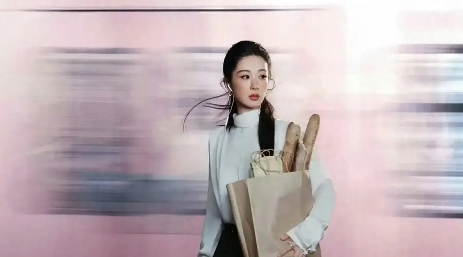 杨紫尝试性感风格为何没效果 观众更认她的表演优势