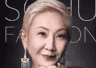 “香江最会穿衣”的女神施南生,一对翡翠耳环戴一生