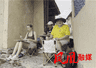 境外游客在凤凰70余名俄罗斯艺术爱好者沉浸式体验凤凰苗乡游学乐趣
