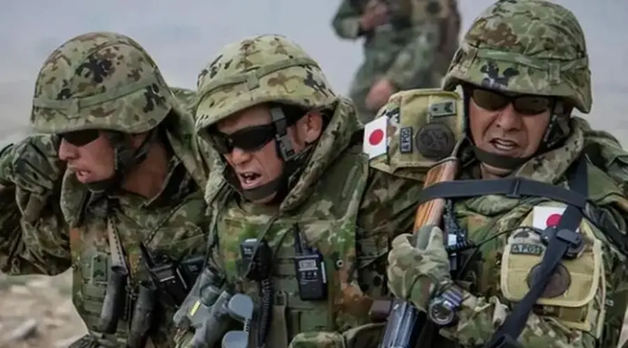 和平宪法沦为废纸！日本亮出“权杖”导弹，西南诸岛正沦为“反舰炮阵地”