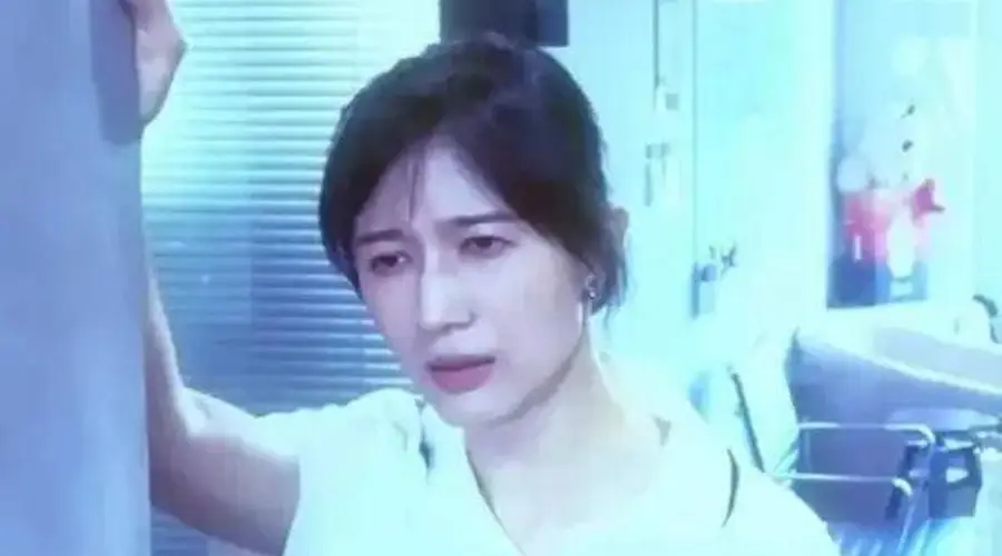 papi酱凭什么还没“倒”？