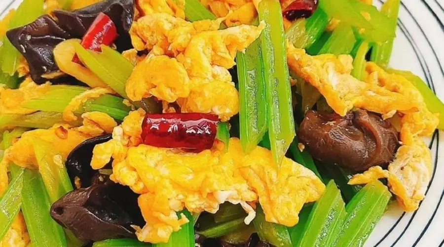 越吃肝越干净的8道菜,排肝毒、降火润肺,睡眠好了,人也精神
