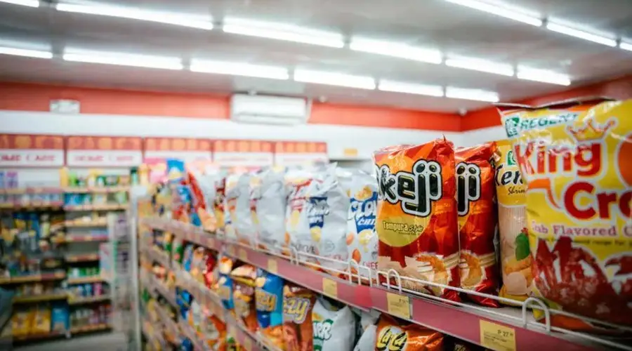 赵一鸣、零食很忙、好想来：是平价破局者，还是缺斤短两投机者？