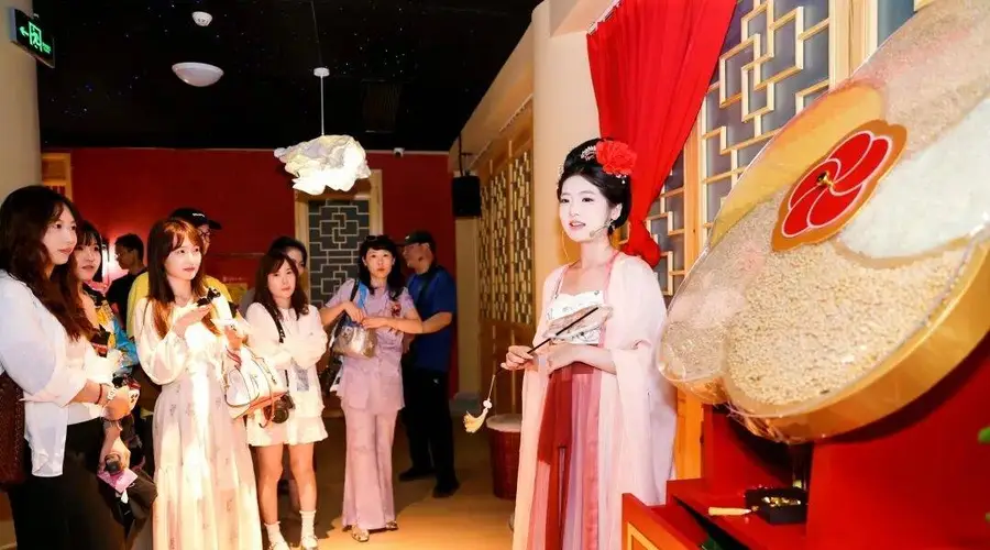 感知山东:一馆览艺脉,一车阅泉韵,沉浸式体验泉水文旅盛景