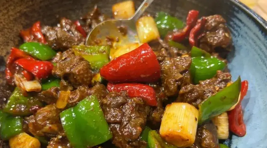 课堂偷吃零食曝光 这几样最容易被老师发现