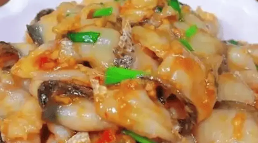 饭店卖58元的蒜香鱼片 在家做成本不到20块