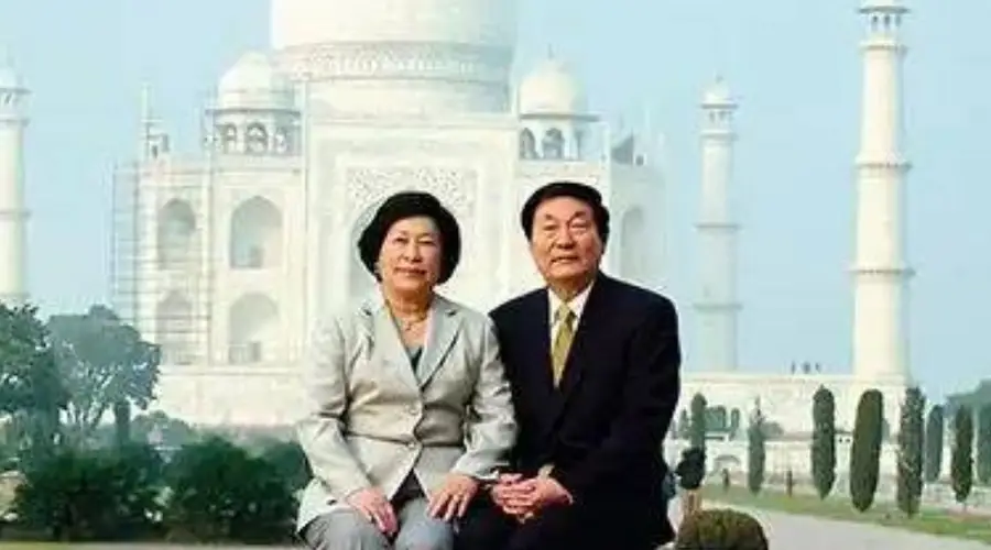 周永久赋诗《长相思·悼朱镕基同志》