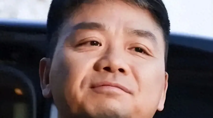 钱再多有什么用？身家555亿的刘强东，给所有企业家上了生动一课