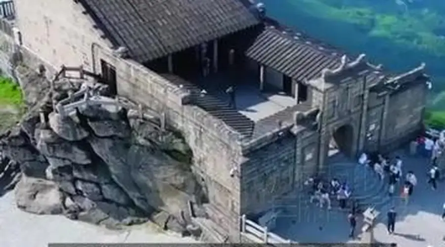 不用远赴省外，湖南藏着国家级避暑地与宝藏观星点