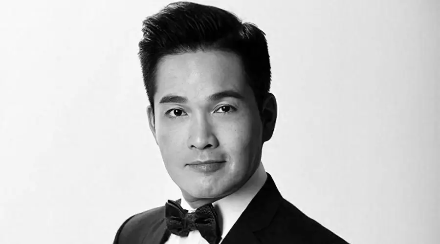郑启泰遗作《触格物语》面世,收益全捐防癌基金会