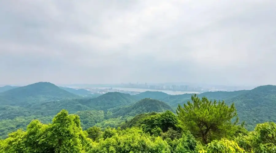 风景在路上|九溪:初夏徒步,山水入画