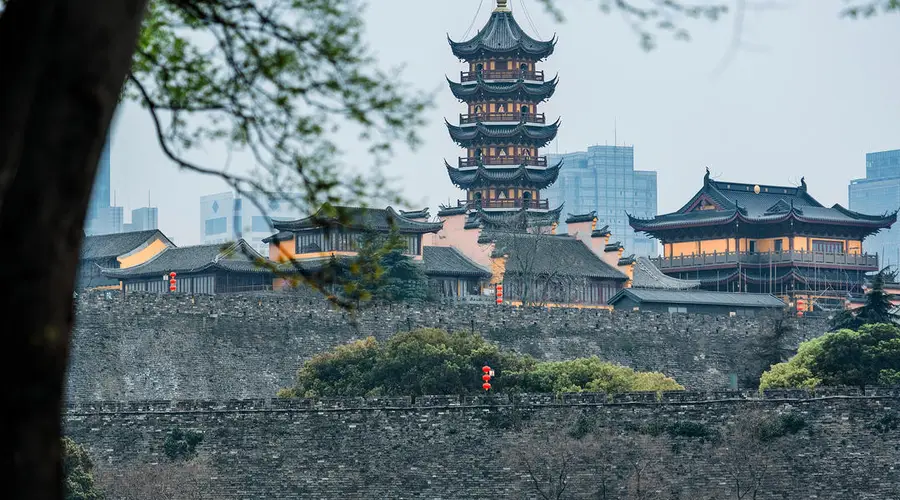 北京南京西安成最受欢迎文化避暑游目的地TOP3