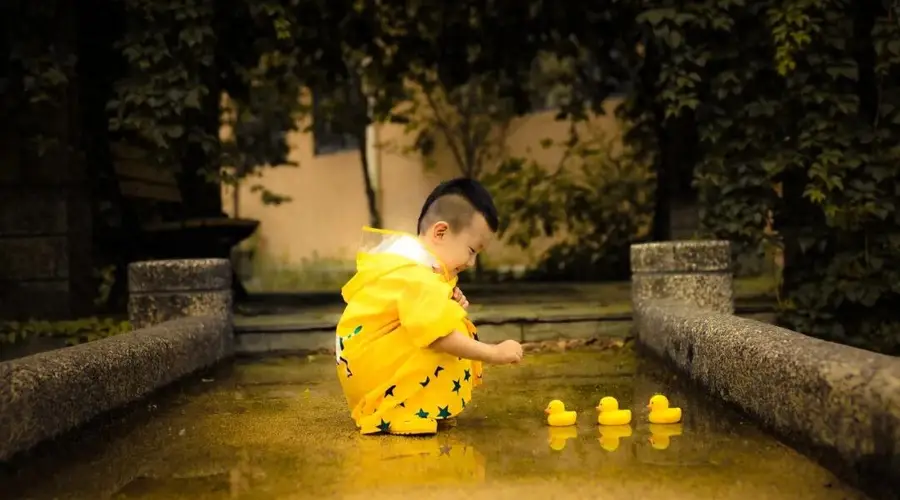 当我开始停止砸钱，我才明白低耗能的暑假才是对孩子的顶级滋养