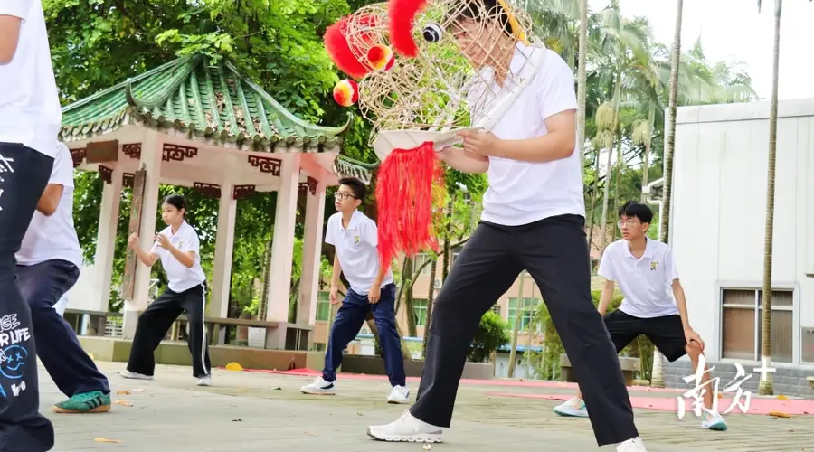 感悟岭南文化深厚底蕴,40名海外华裔青少年在广州开启“寻根之旅”