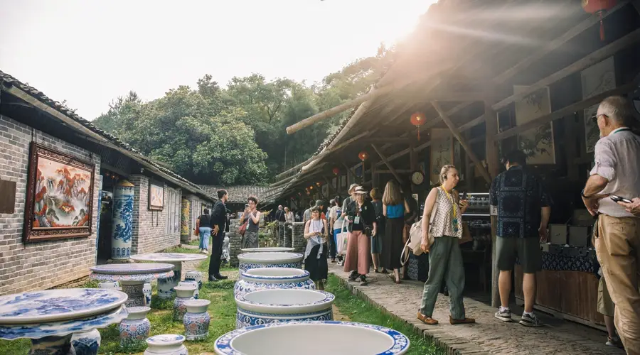 景德镇手工瓷业遗存列入世界遗产名录 千年瓷都开启对外交流新篇