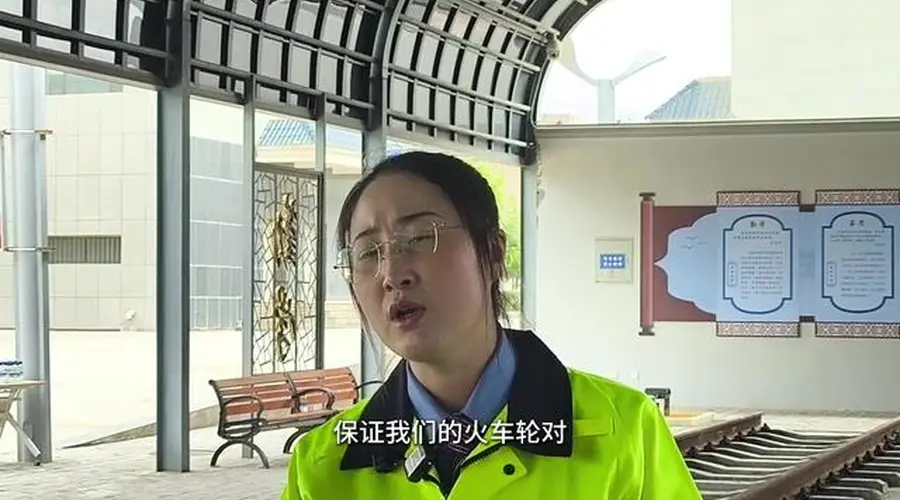 青藏铁路上的娘子军:二十载守护高原大动脉安全畅通