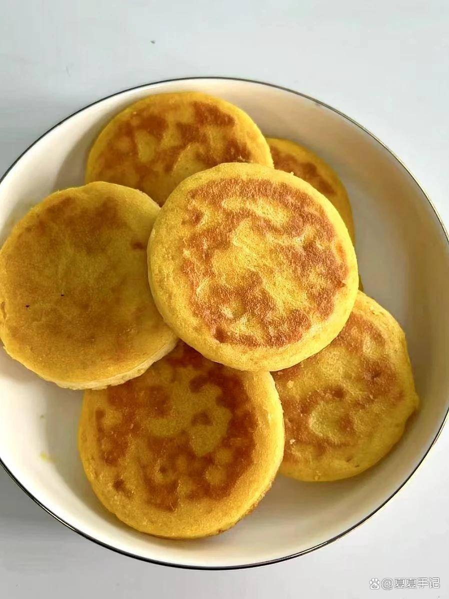 玉米饼配香辣腐乳：地道乡村老味道，粗粮佐餐越吃越香