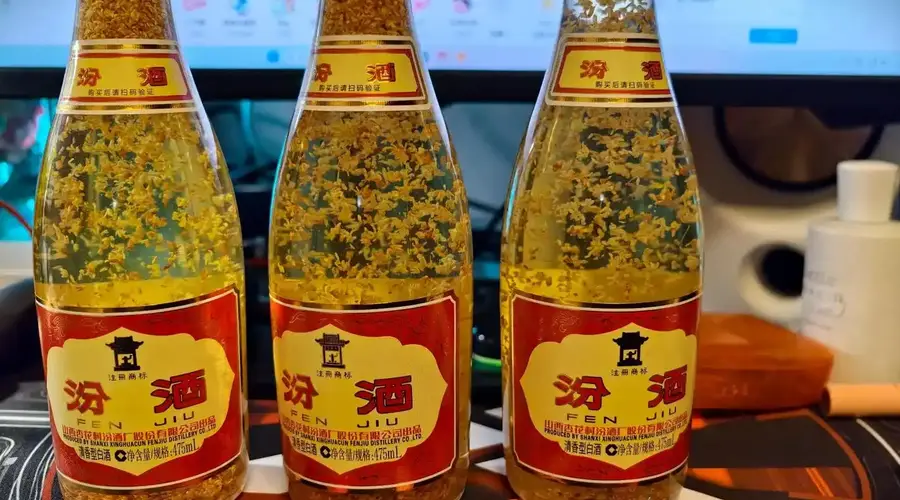 继水溶C兑果立方、桂花汾酒、“姨妈神仙水”之后,“深水炸弹”或将掀起混饮新流行