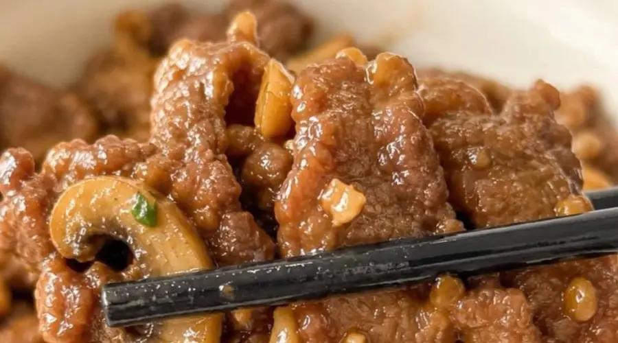 牛肉别总爆炒了!和这“山珍”一搭,嫩滑多汁,米饭遭了殃!
