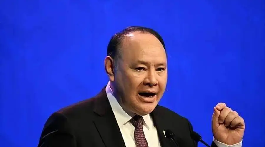 被中方制裁的特奥多罗,用一封密令,把菲驻华武官全部召回