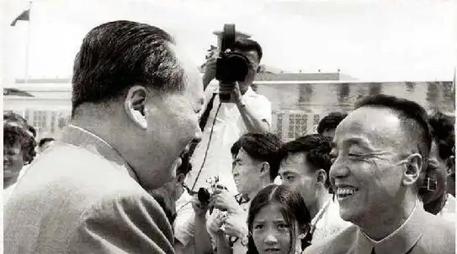 建国初党内高层就出兵援朝展开激烈争议 仅周恩来彭德怀明确支持毛主席决策