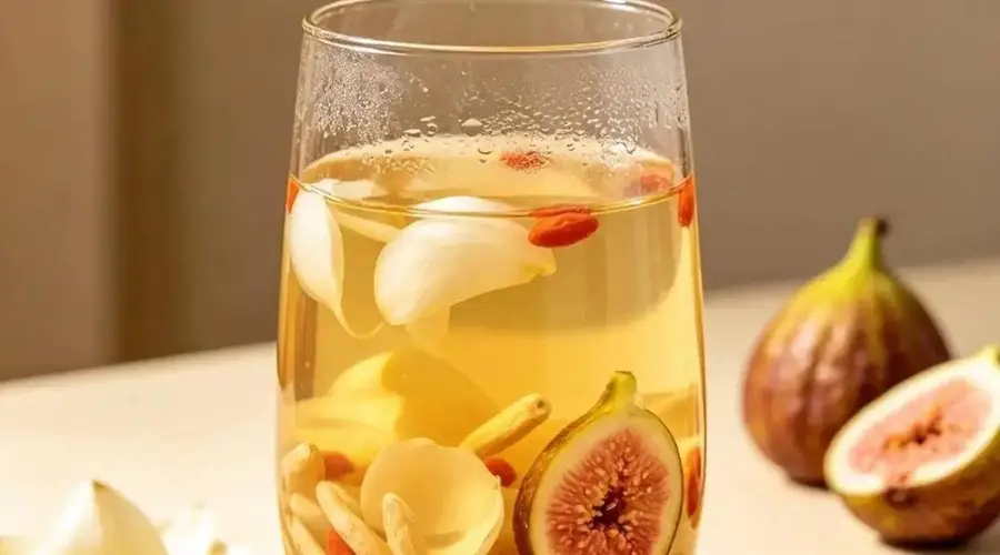 百合搭配一物,肺里垃圾全清空!连喝三天,喉咙不痒了,痰也没了