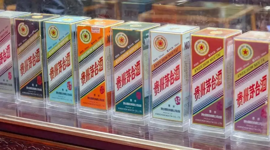 茅台涨了100元，白酒板块集体起舞