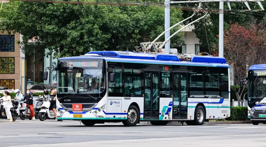 济南B103路公交三十五载运营 载满城市记忆与民生温度