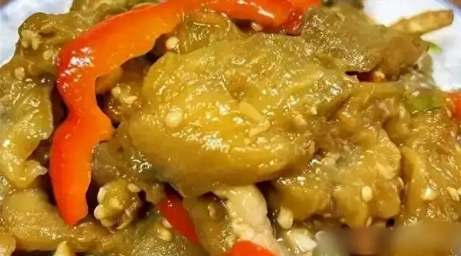 三伏天遇这菜别错过 少油防黑炒法清爽解腻成本低