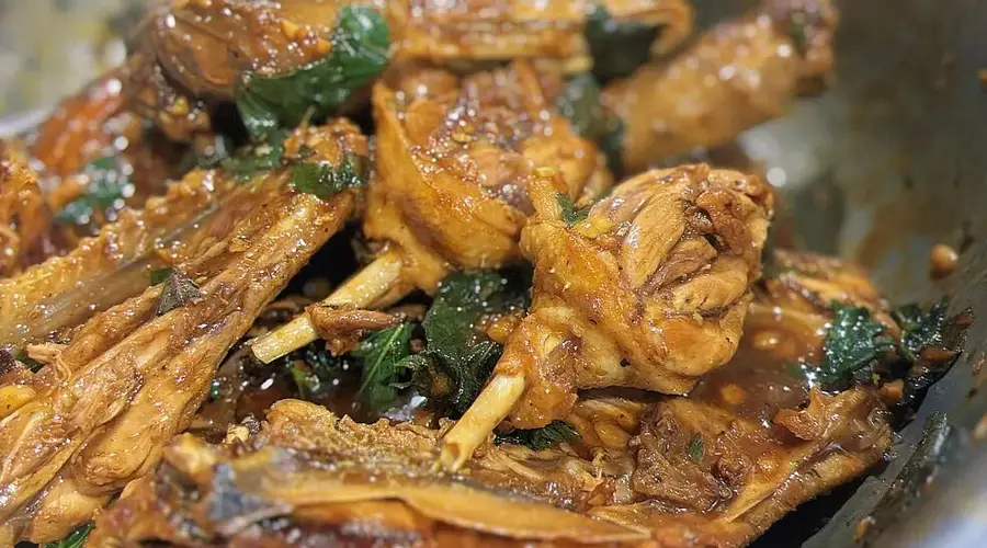罗定人酒席必吃这道菜!炼奶鱼腐成街坊热议焦点