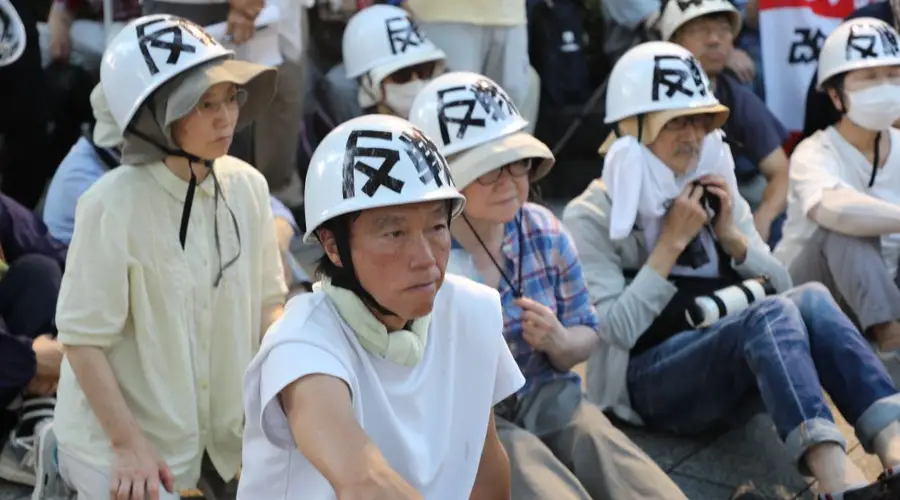 日本政界拥核密约曝光 安倍高市一脉扩军露野心