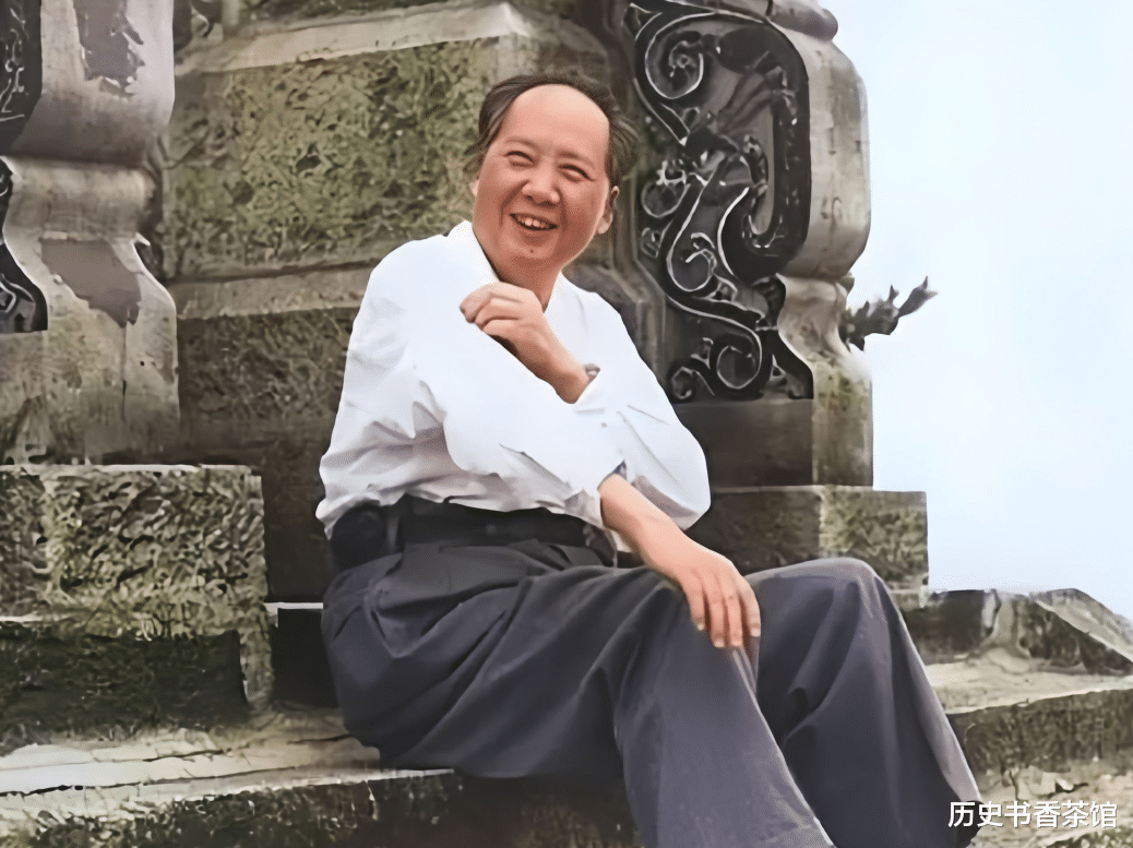 陈赓被授开国大将，毛主席说了一句玩笑话，陈：我的大将又不是你给的