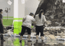 辽宁一小区地下车库墙体暴雨中坍塌,露出大量生活垃圾引发业主质疑