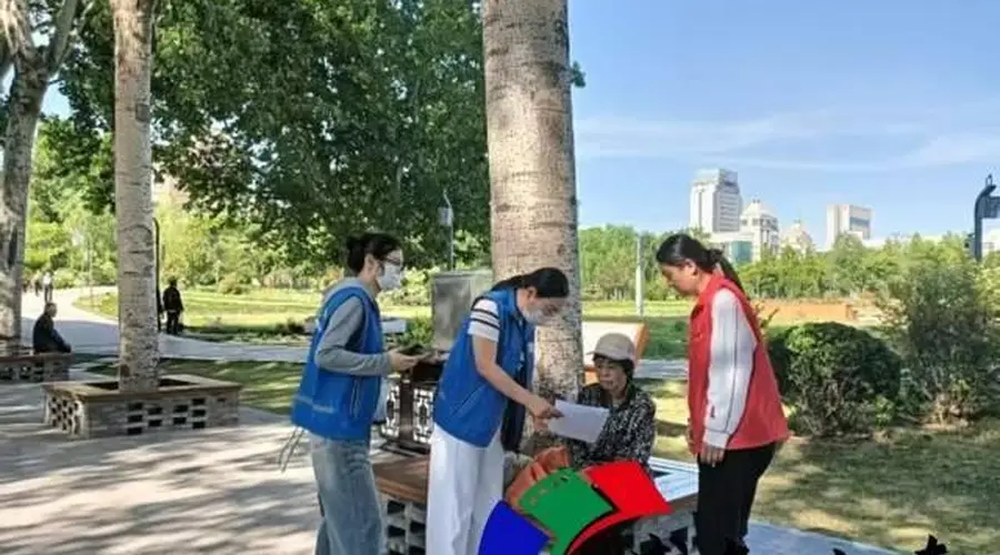 古槐街道西门社区网格中心开展“防灾减灾 网格守护”志愿服务活动