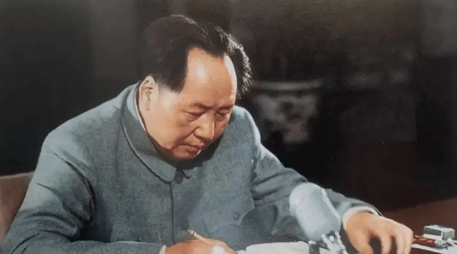 1953年朝鲜停战前，李承晚出“幺蛾子”，毛主席紧急调派24万奇兵入朝