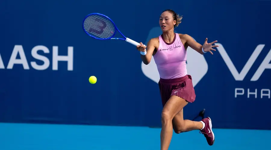 13记Ace!WTA雅典站-郑钦文2-0资格赛选手 重返巡回赛八强