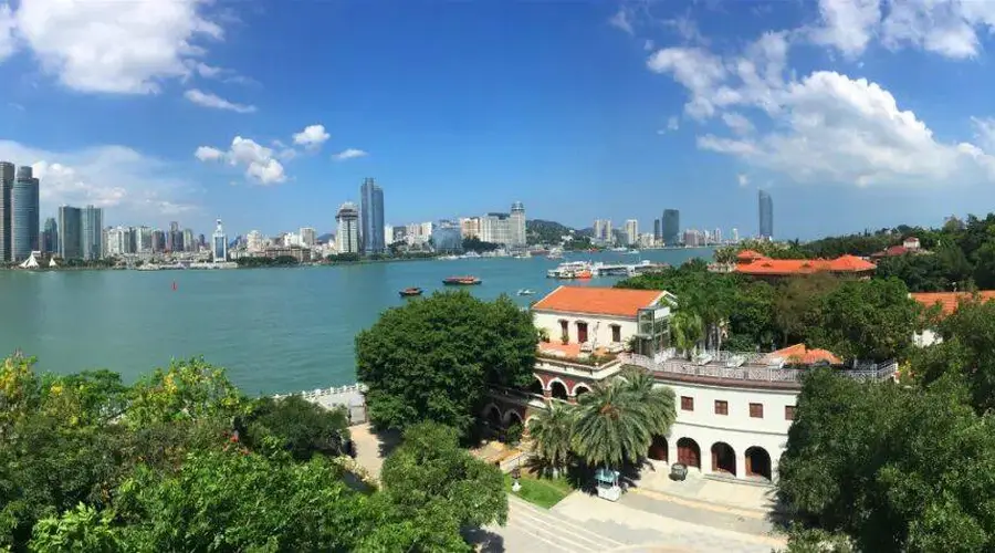 厦门纯玩地接全攻略：合规资质与安全体系双重保障