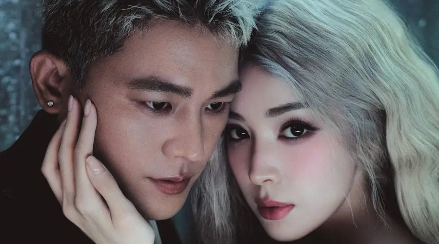 古力娜扎与欧豪拍摄双人大片 化身金发女郎性感吸睛