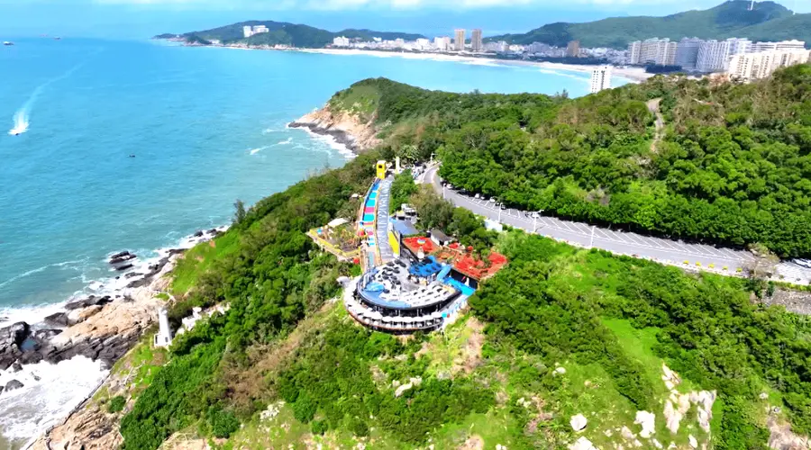 暑期文旅热度高涨 海陵岛星辰屿海悬崖餐厅打卡人气旺