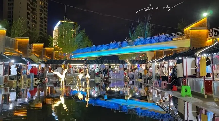 云南昭通有个“宝藏夜市”,本地人都来打卡,游客却还不多?
